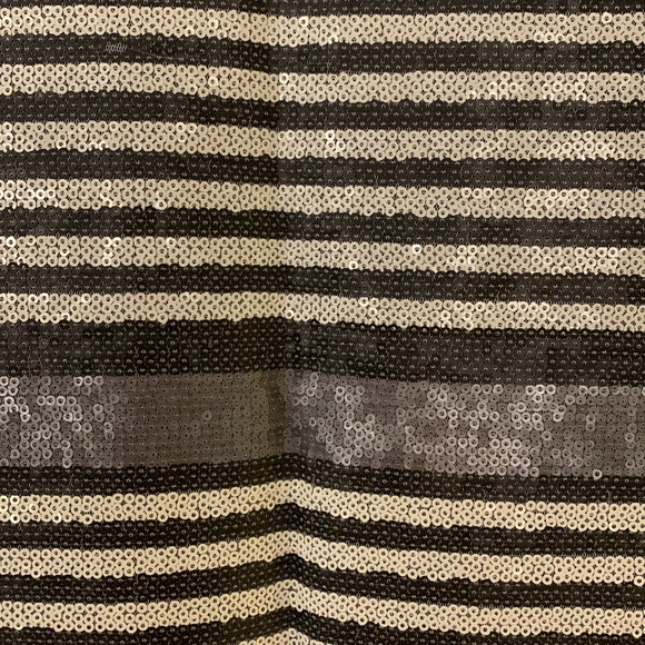 New with tags Halogen sequined t-shirt - Picture 2 of 6